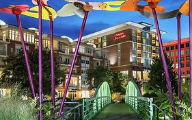 Hampton Inn & Suites Greenville-Downtown-Riverplace